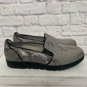 Tsubo Ebonee Snake Print Slip On Loafers